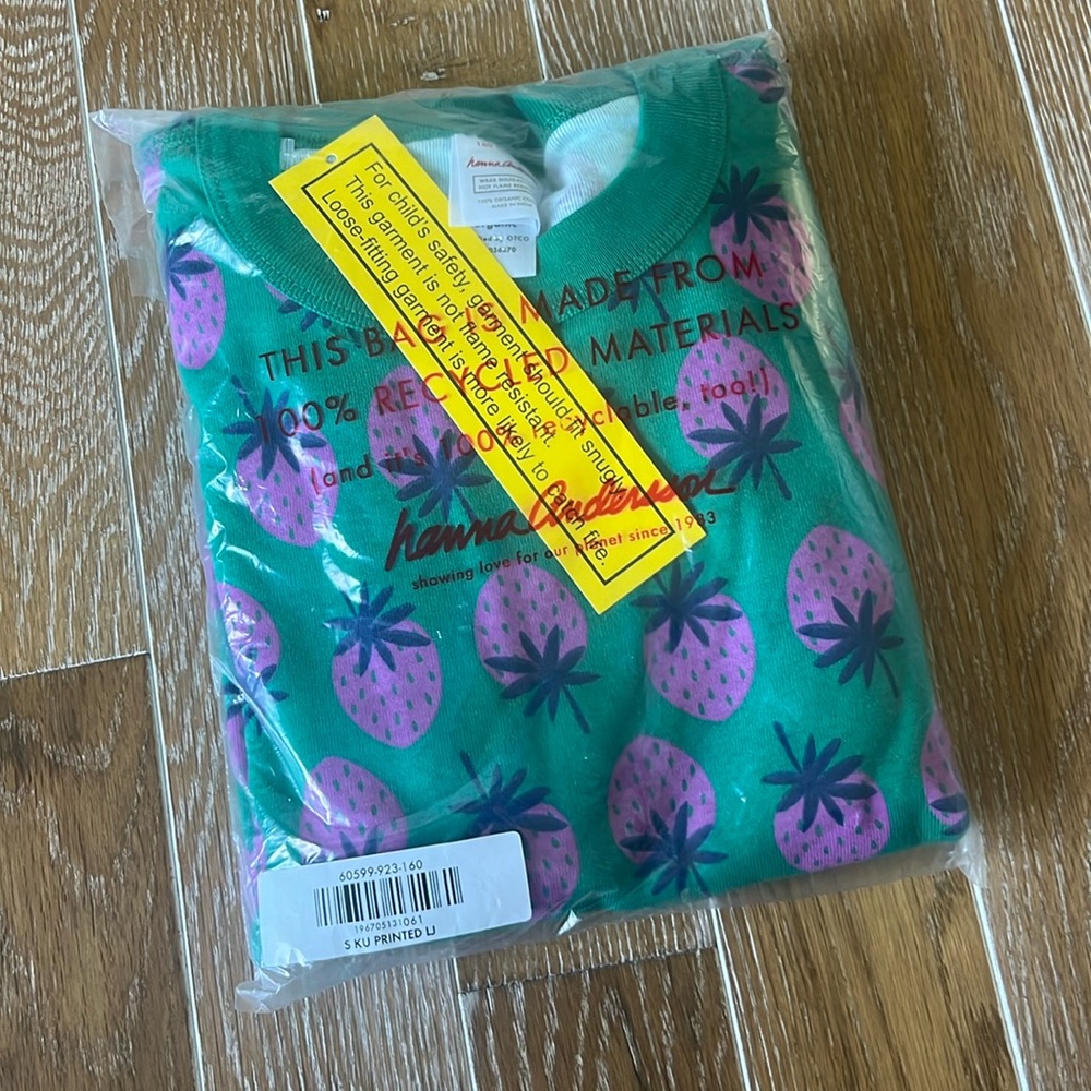 NWT in original bag Hanna Andersson Pink & Green Strawberry Pajama Set Size 14